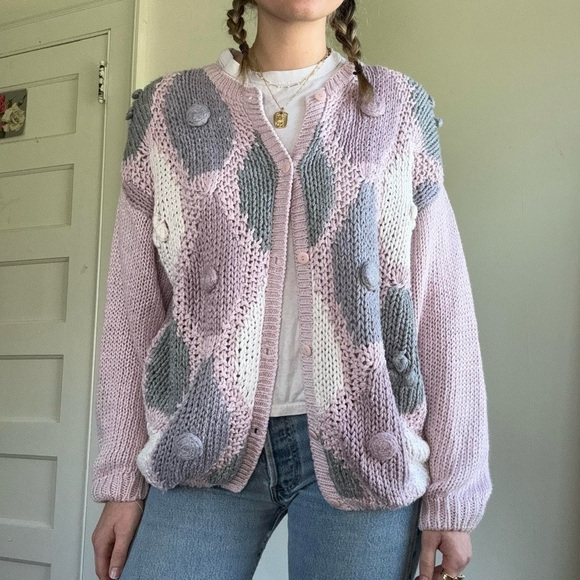 Vintage Patterned Cardigan hand knit size M - Picture 1 of 8